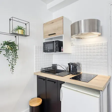Le Cosy ,3 Mn De La Gare ,vincennes Porte De Paris
