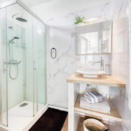 Le Cosy ,3 Mn De La Gare ,vincennes Porte De Paris Apartment